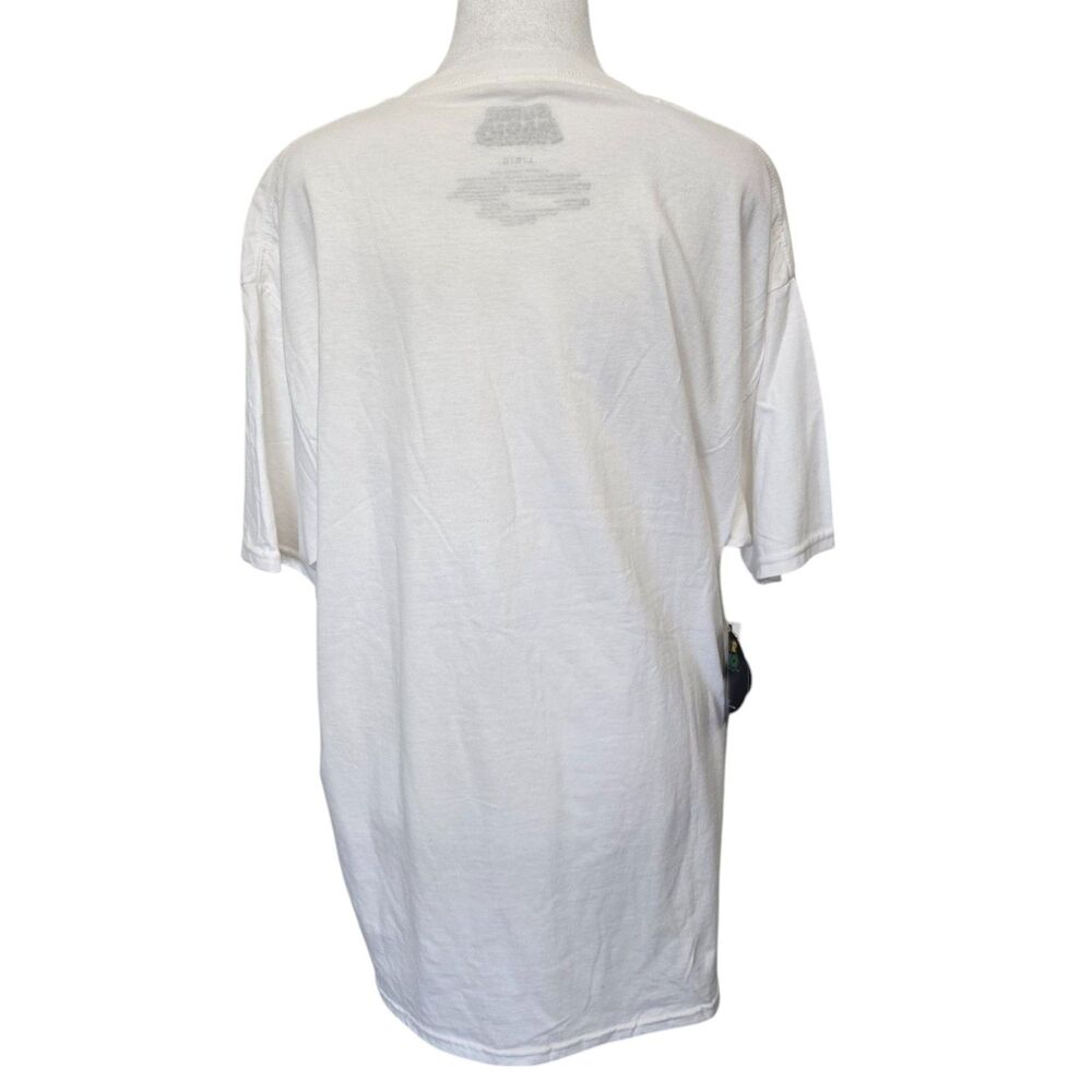 Super Mario Retro Circle T-Shirt - Size Large - Journeys Exclusive - Picture 5 of 9